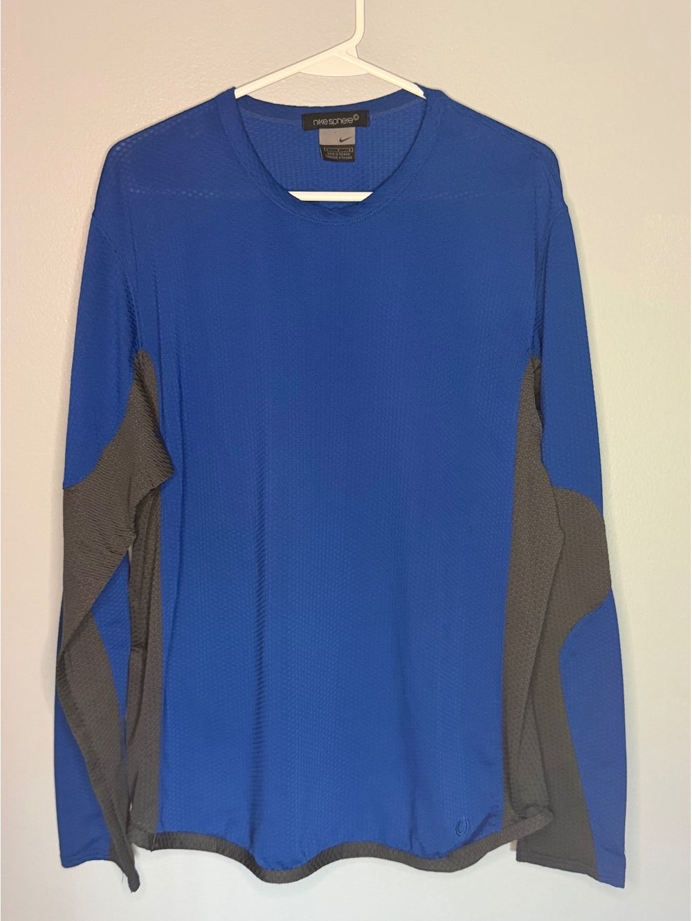 Nike Sphere Blue and Gray Long Sleeve Men's Athletic Shirt Size L